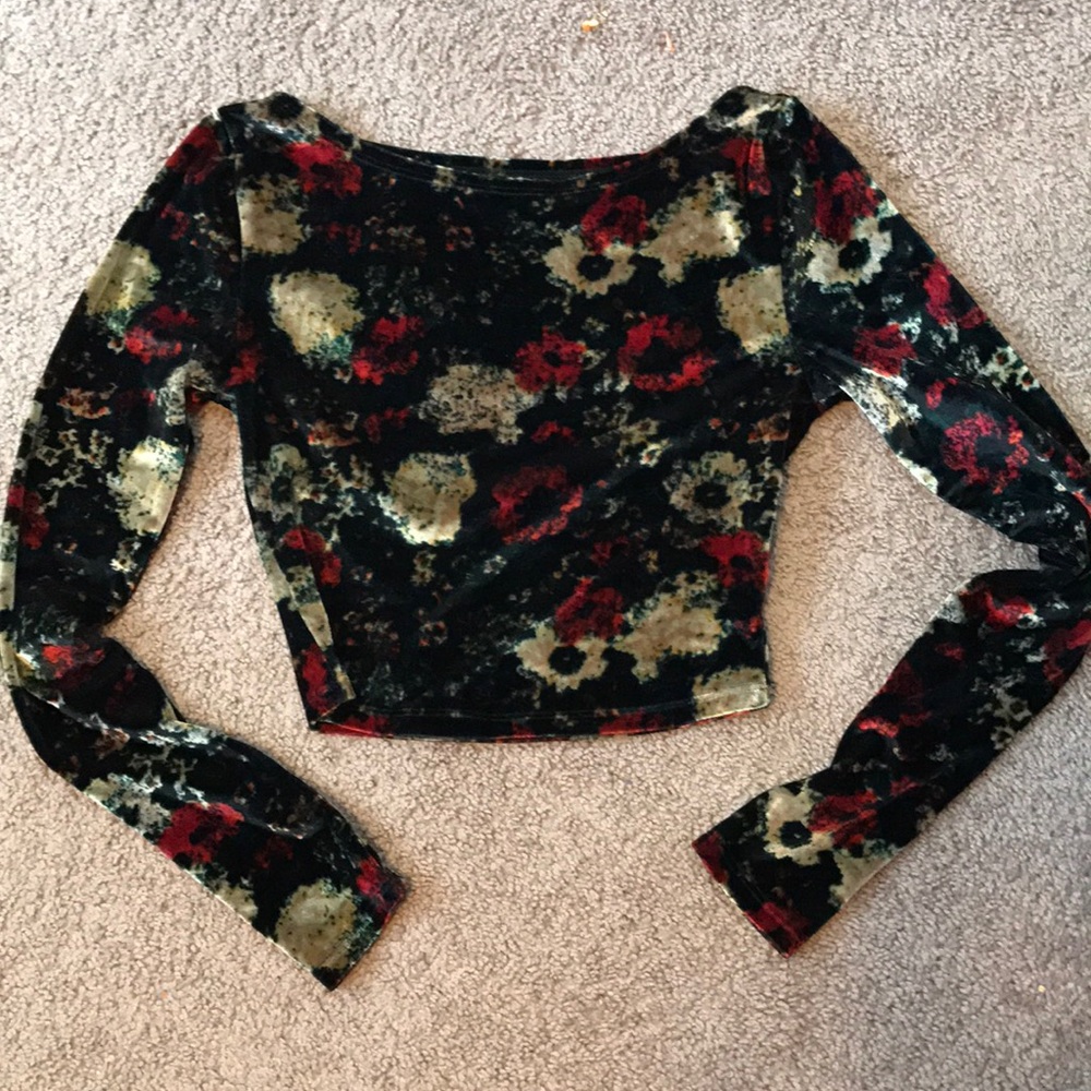 Urban Outfitters Kimchi Blue Velvet Crop Top